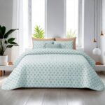 Aurora bedspread Water Green