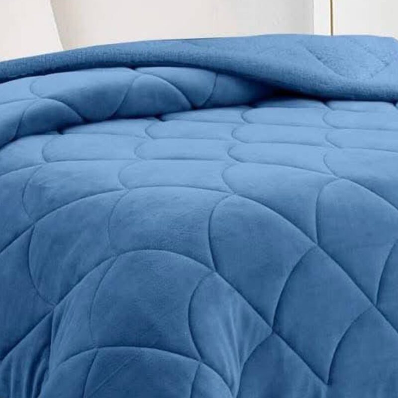 Housse de couette en agneau Iris, bleue
